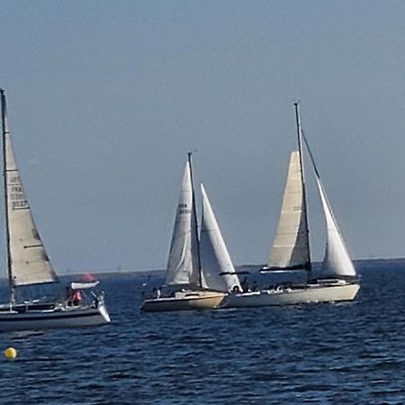 Le Vent Dans Les Voiles - Appartement Classe 4 Etoiles Mèze Zewnętrze zdjęcie
